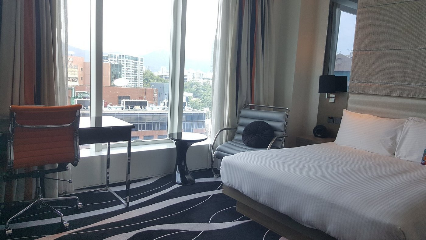 Boutique Room