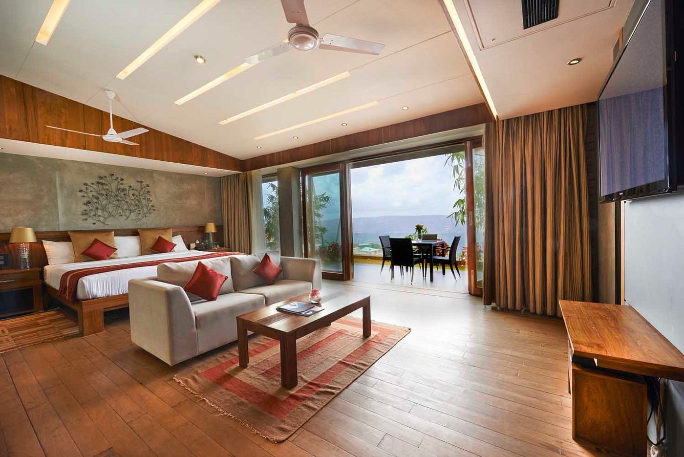 Valley Suite