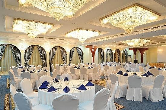 Al Anwar Restaurant Dining Space