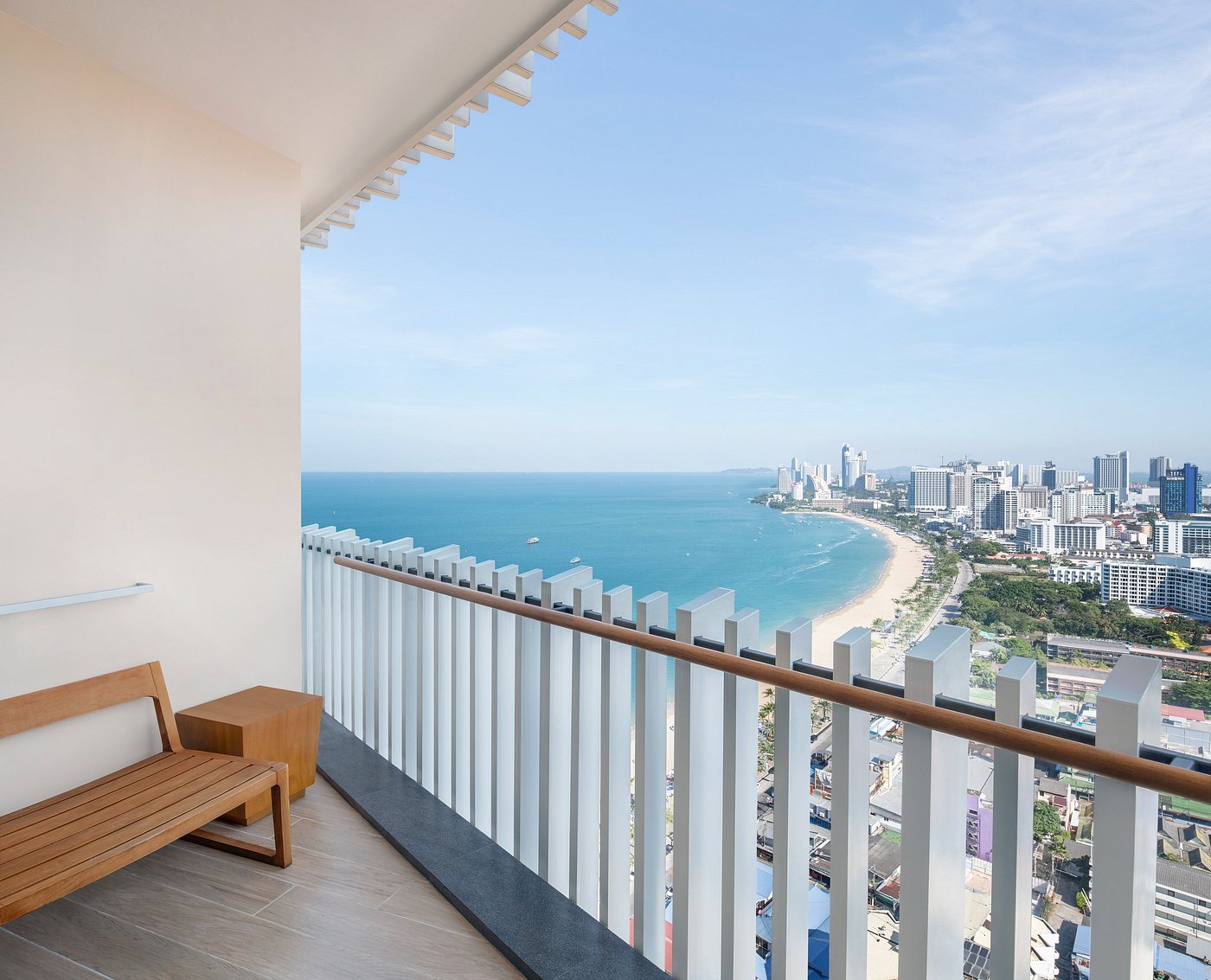 Executive Ocean View Room with Panoramic Private Balcony
