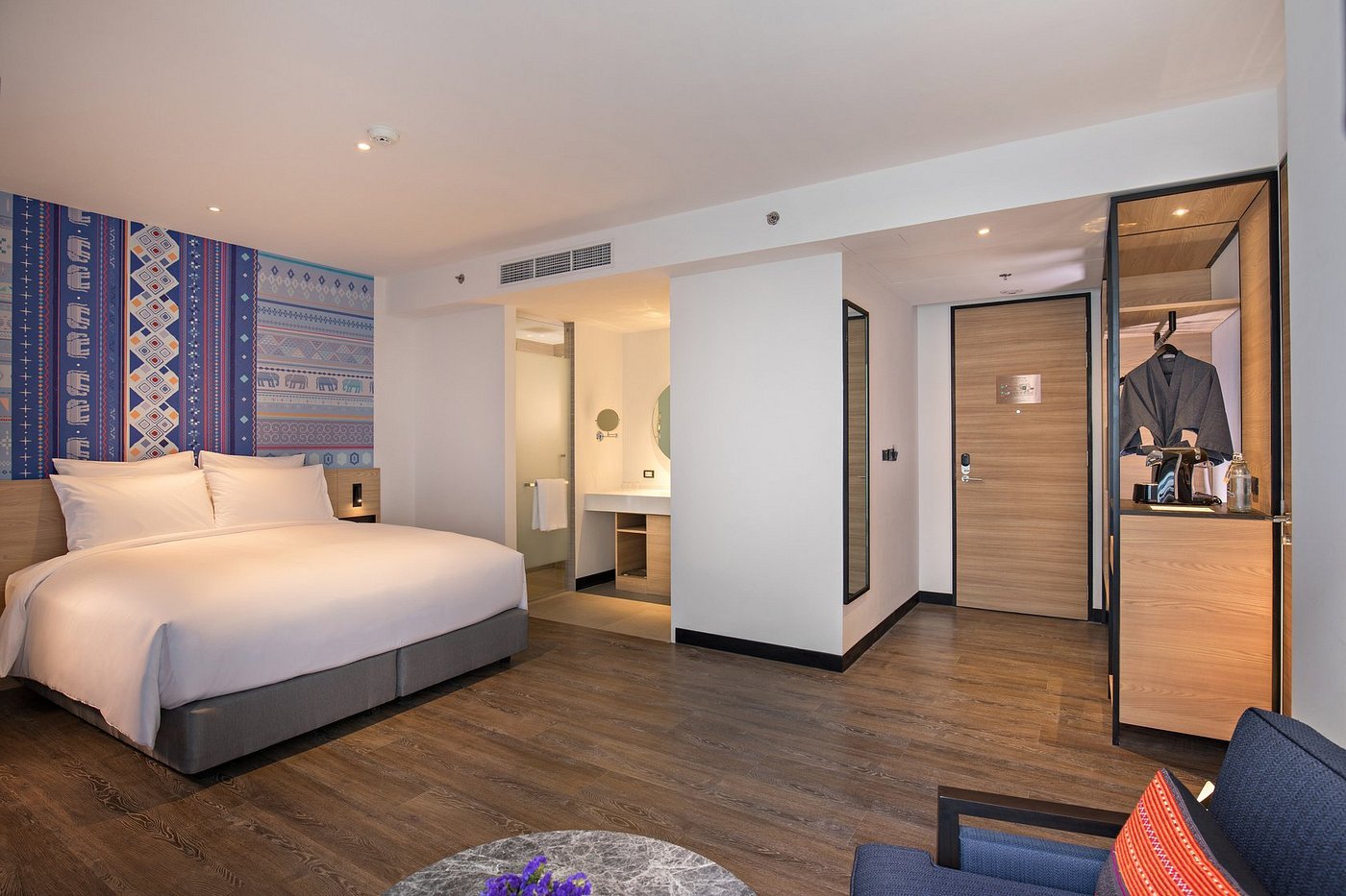 Sleek, modern hotel room in Chiang Mai