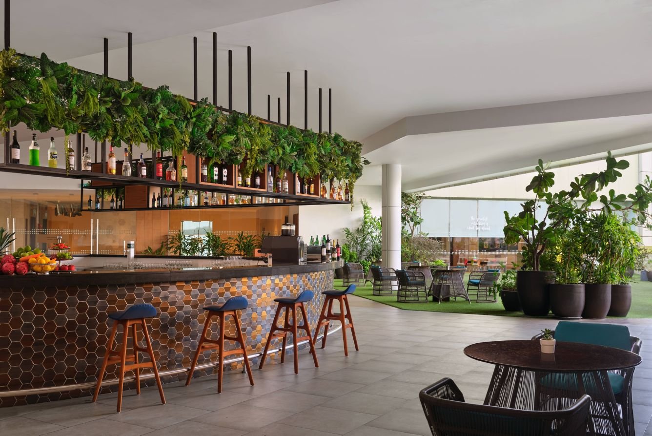 Le Méridien Hub & Lounge Area