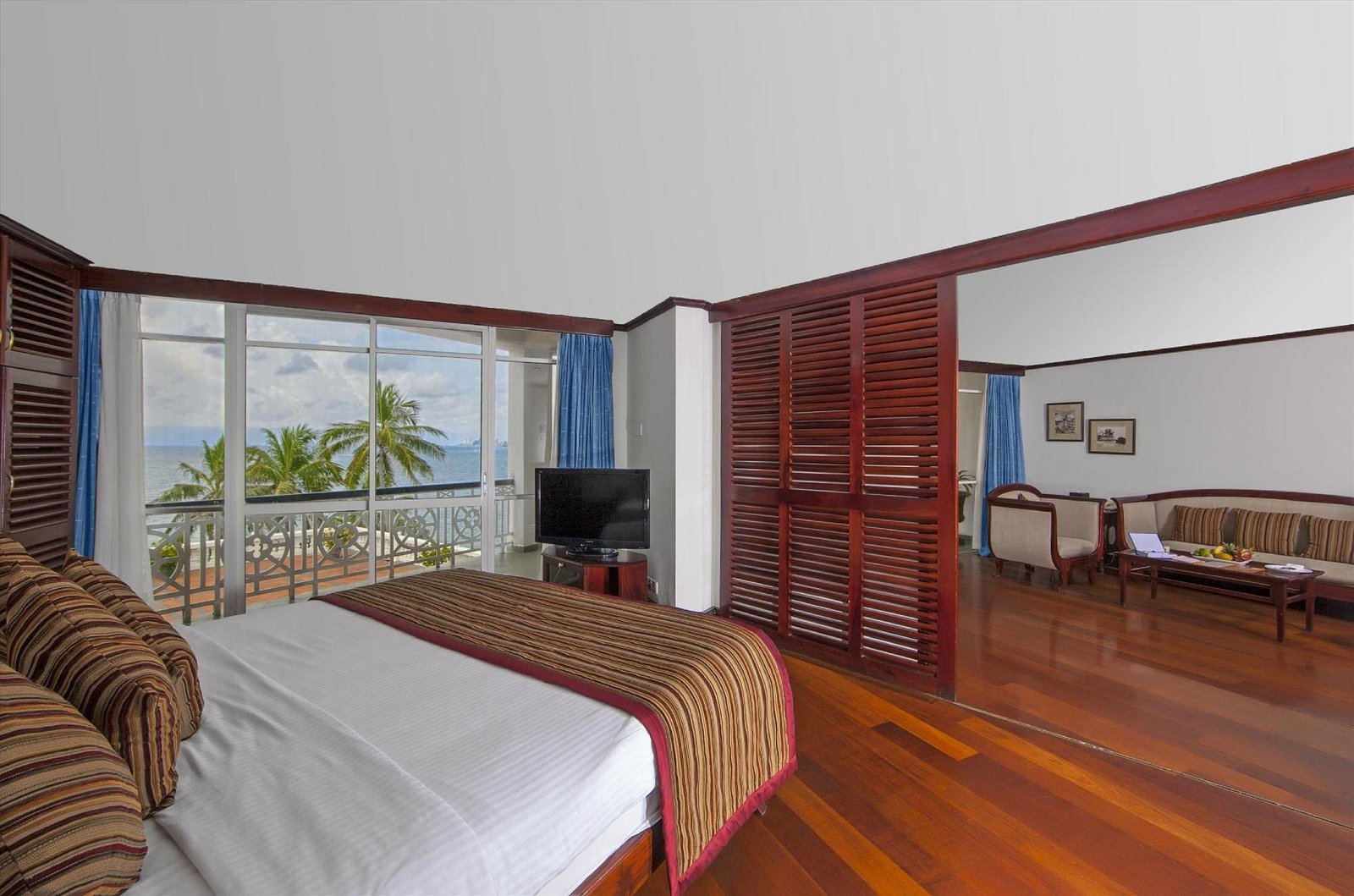 Ocean View Rooms and Balconies