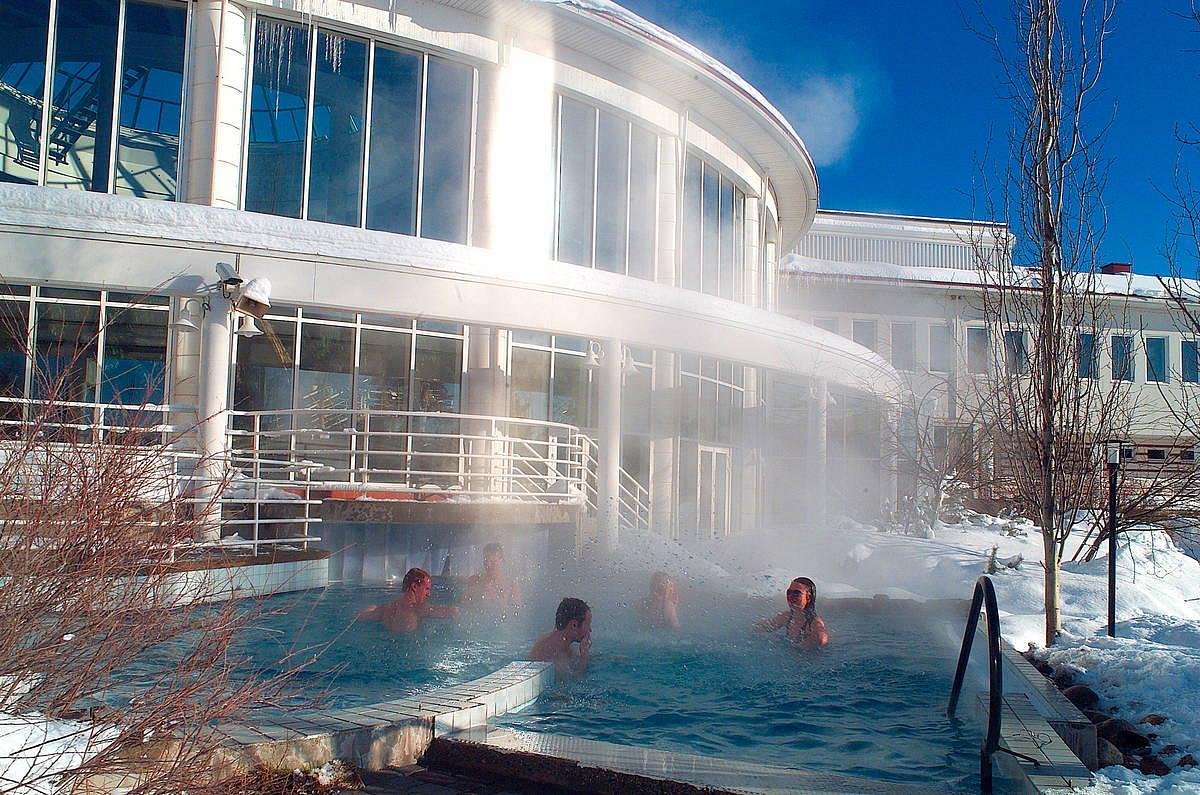 Luxurious Indoor Multi-Pool Spa Complex