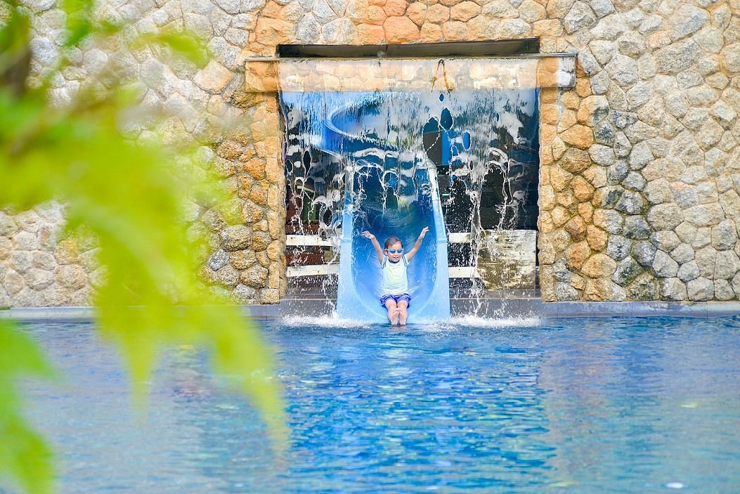 Lagoon Pool & Slide