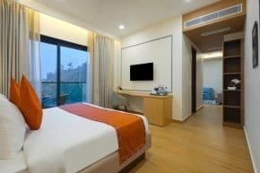 Suite with Valley View